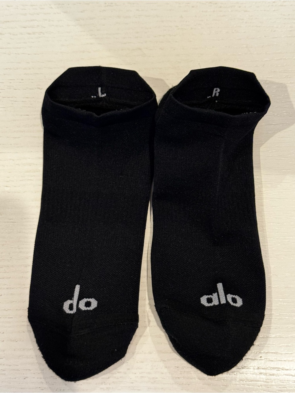 ALO Yoga Black Low-Cut Athletic Socks - Men’s No-Show Pair
